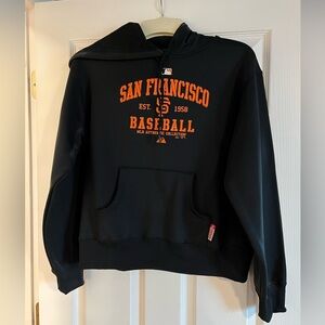 San Francisco Giants Black Hoodie. Size L.